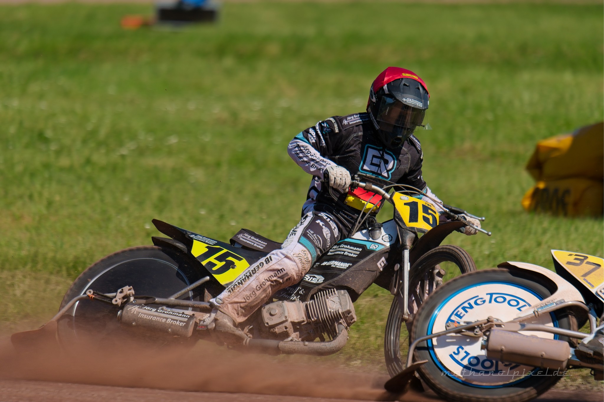 ILCE 7M4   A7401369 2048